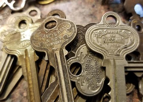 large vintage keys|where to find old keys.